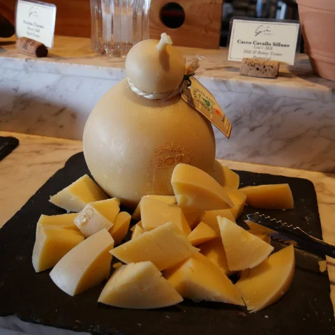 Caciocavallo